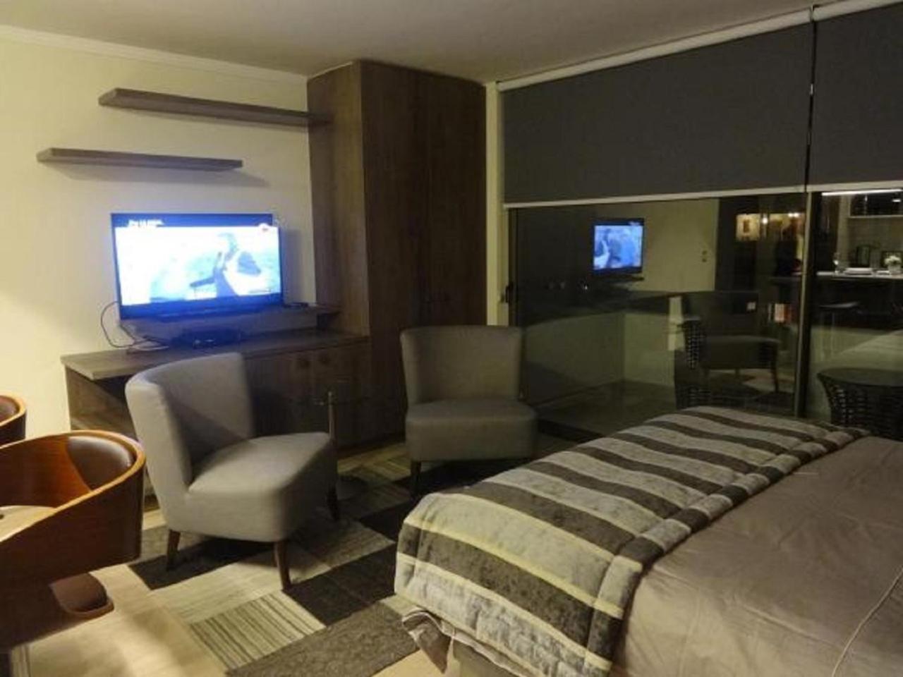Apartamento Avenida Kennedy ซานติอาโก ภายนอก รูปภาพ